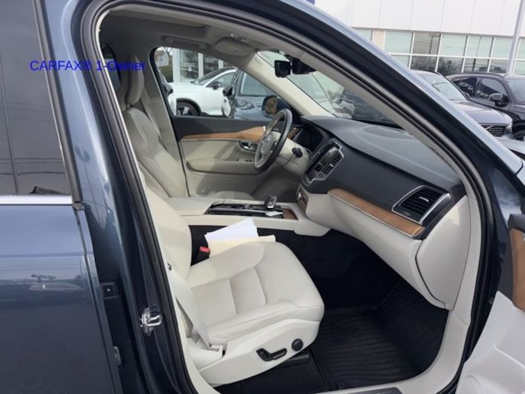 Used 2022 Volvo XC90 Recharge Plug-In Hybrid T8 Inscription Expression 6 Passenger SUV