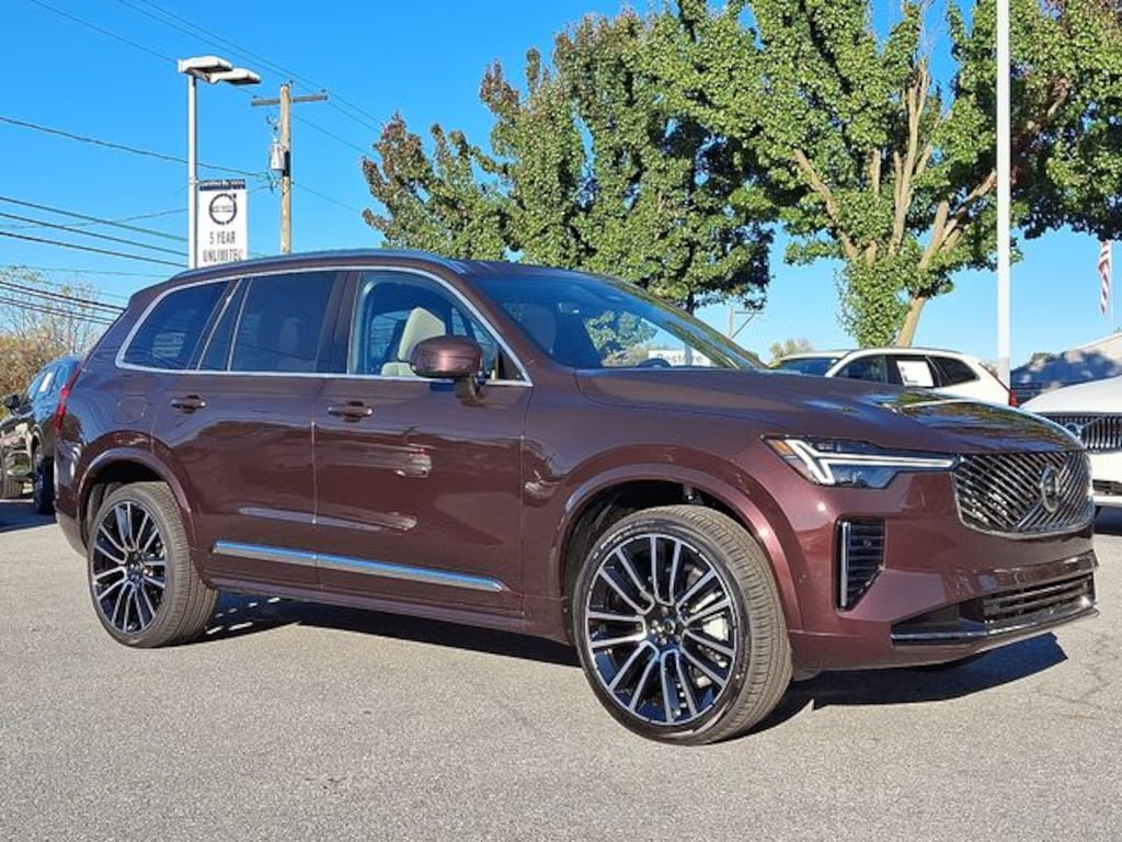 New 2026 Volvo XC90 B6 Plus 7-Seater SUV