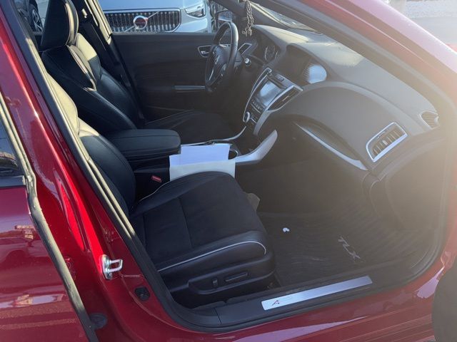 2019 Acura TLX 3.5L Technology A-Spec photo 3