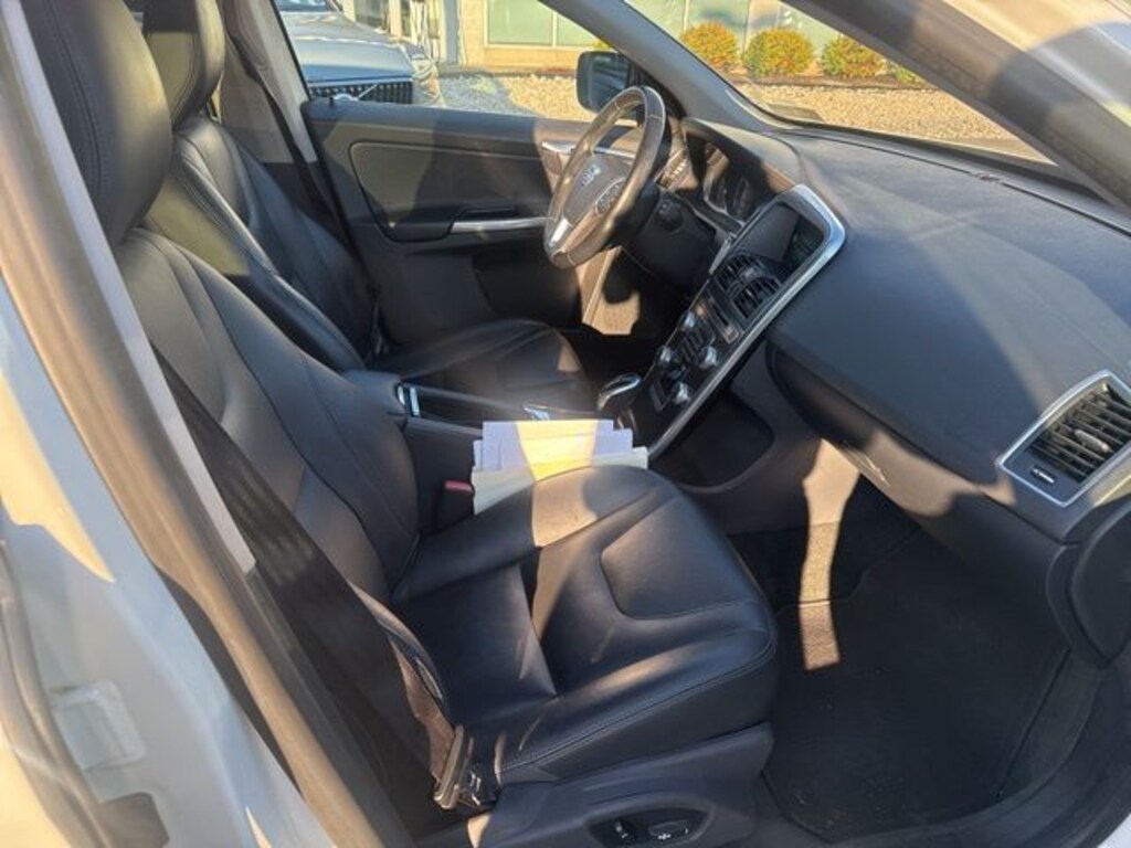 Used 2015 Volvo XC60 T5 Premier SUV