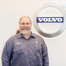 Staff member Ryan Kunkle from ID_61453f23d6f0