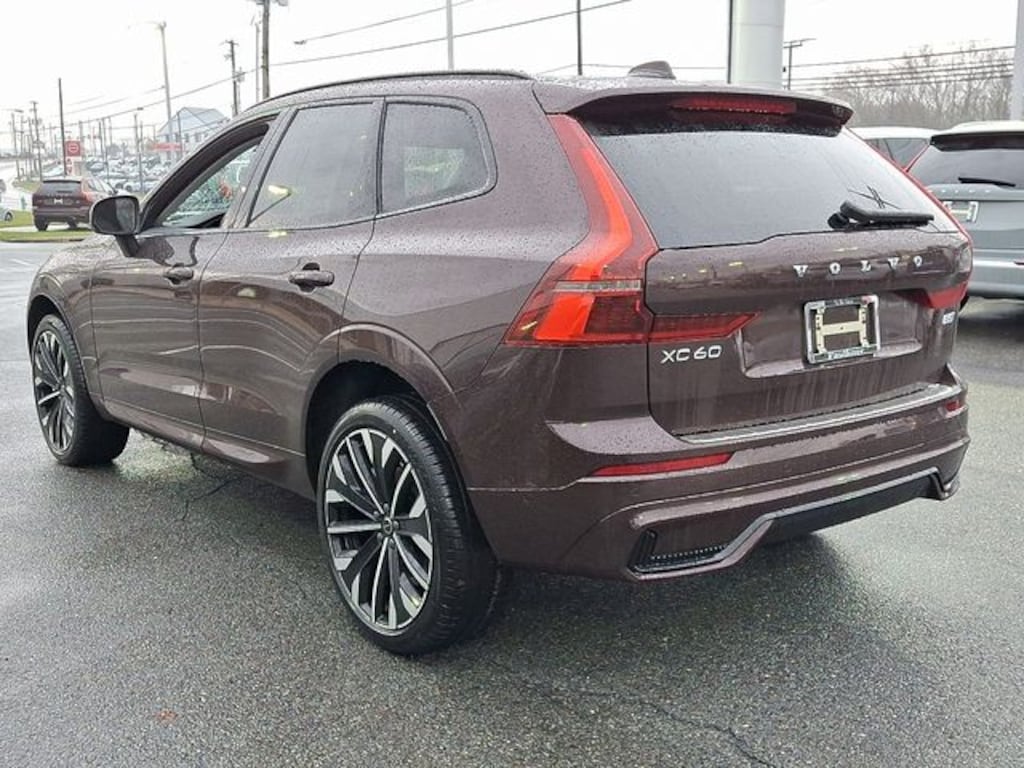 New 2026 Volvo XC60 B5 Ultra SUV