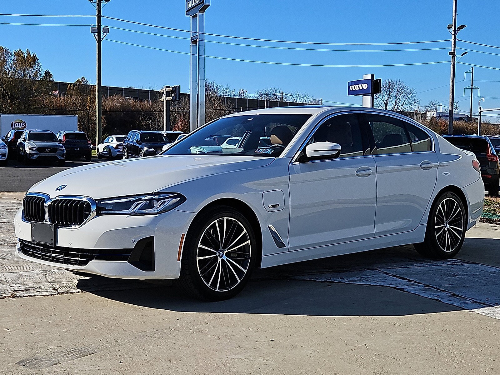 2023 Bmw 530e xDrive photo 3