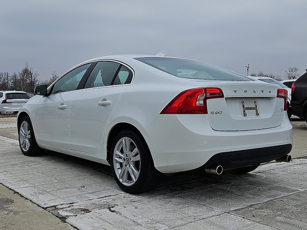 Used 2013 Volvo S60 T5 Sedan