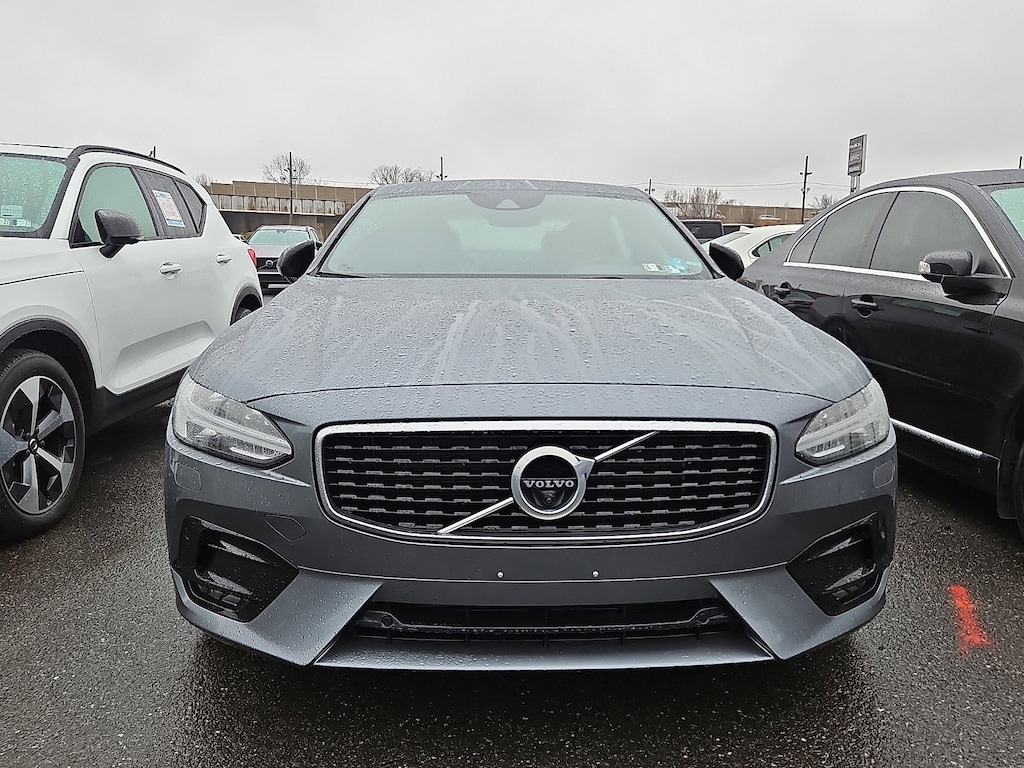 Used 2020 Volvo S90 T6 R-Design Sedan