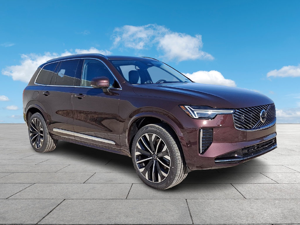 2026 Volvo XC90 Plus