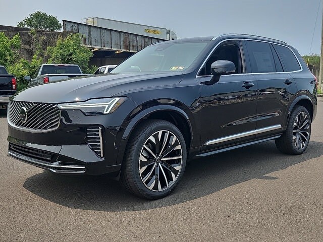 2025 Volvo XC90 Plus photo 3