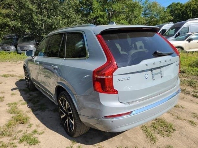 2024 Volvo XC90 AWD Ultimate photo 4