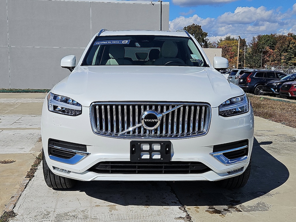 Used 2024 Volvo XC90 B5 Core Bright SUV