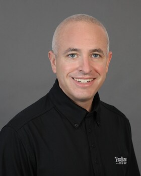 Staff member James Casey from ID_9d083f78f2f7