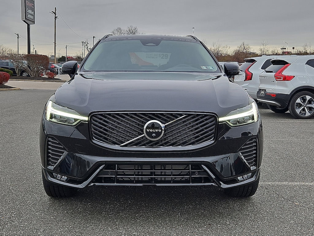 New 2026 Volvo XC60 B5 Plus SUV