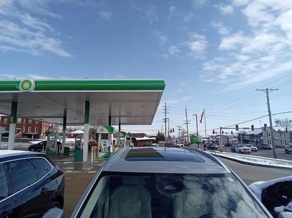 Certified 2024 Volvo XC90 plug-in hybrid T8 Ultimate Bright 7-Seater SUV