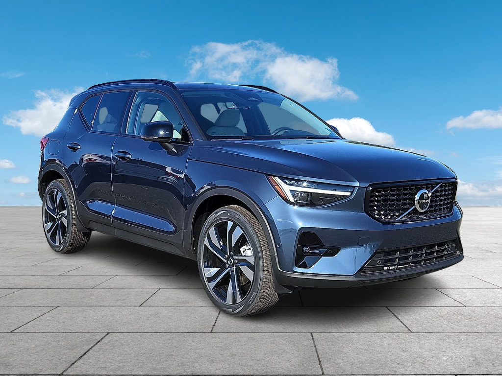2026 Volvo XC40 Ultra