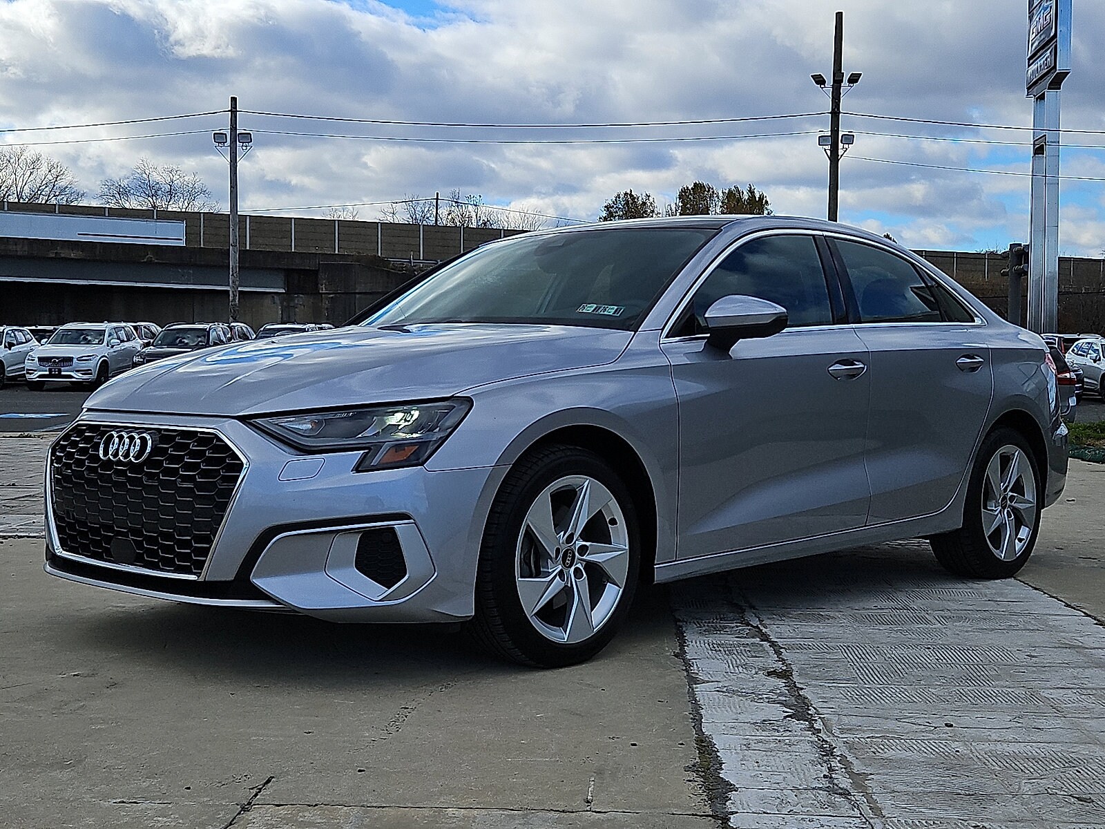 2022 Audi A3 Premium 40 TFSI photo 3