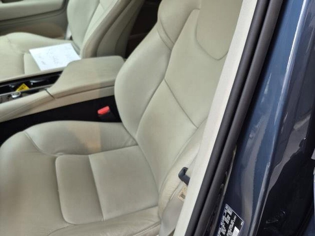 Certified 2023 Volvo XC90 B6 AWD Plus 6-Seater SUV