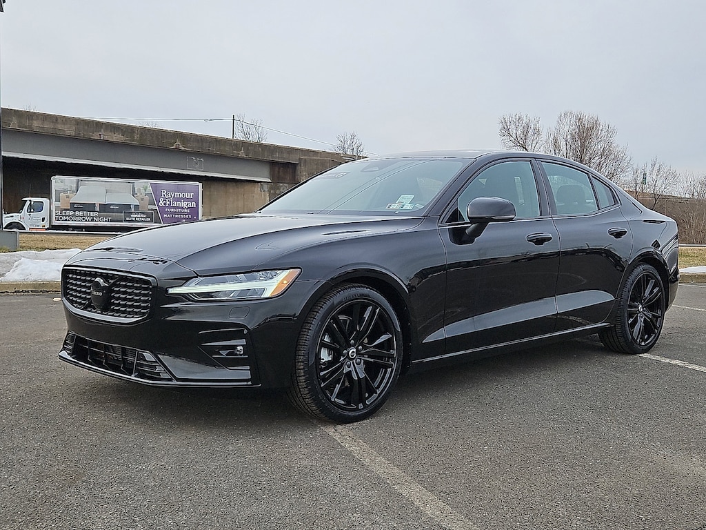 Used 2023 Volvo S60 B5 AWD Plus Black Sedan