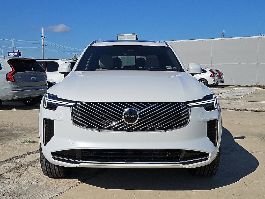 New 2026 Volvo XC90 B6 Plus 7-Seater SUV