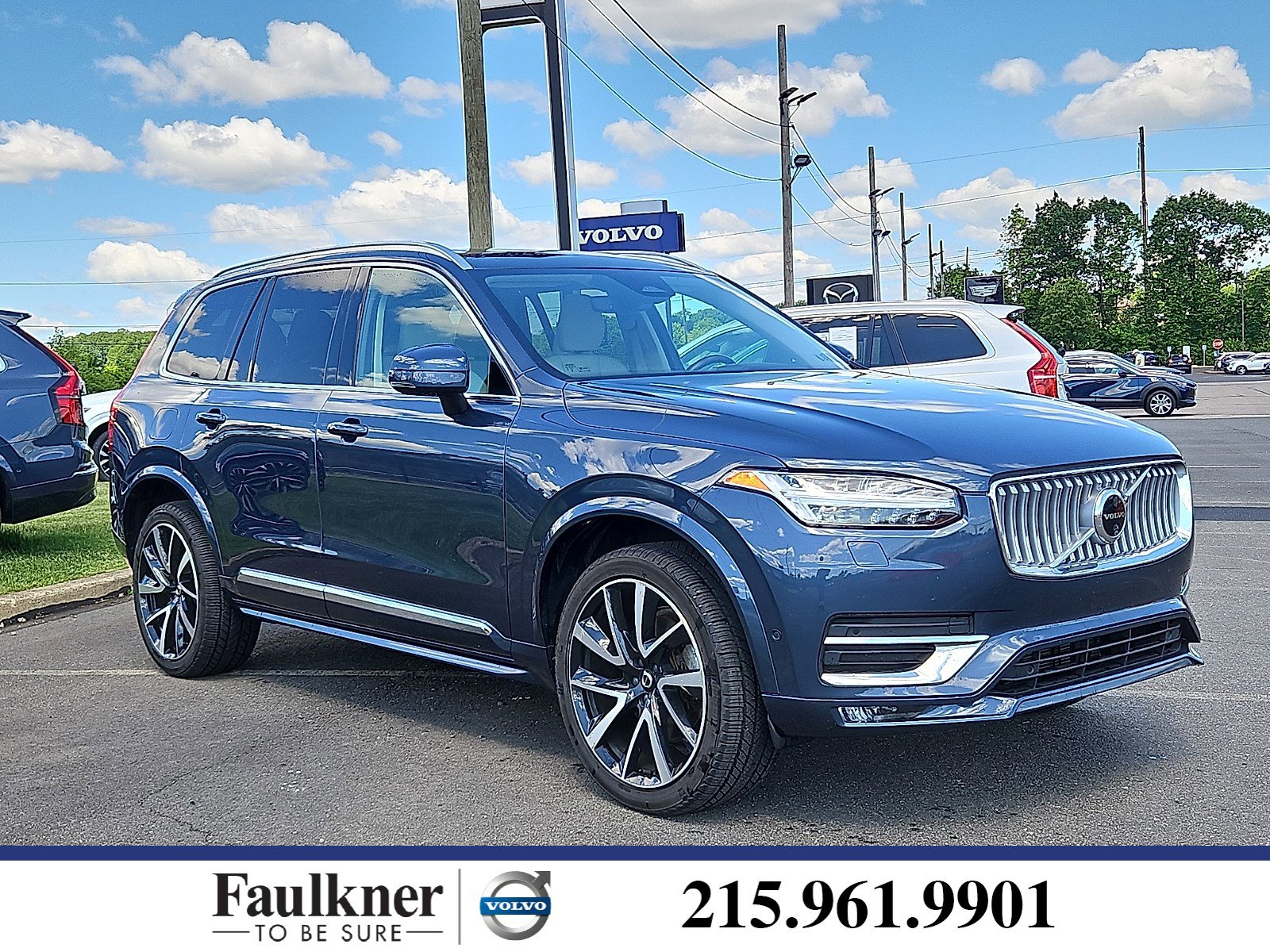 2024 Volvo XC90 B6 Plus 7-Seater Bright theme 4WD's photo
