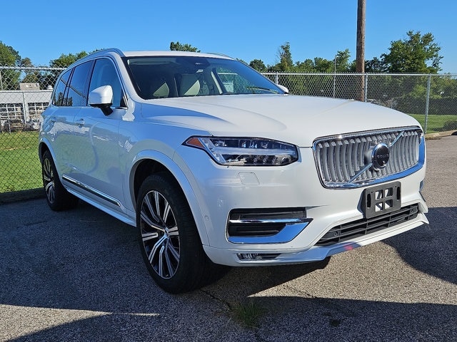 2023 Volvo XC90 B6 AWD Plus 7-Seater