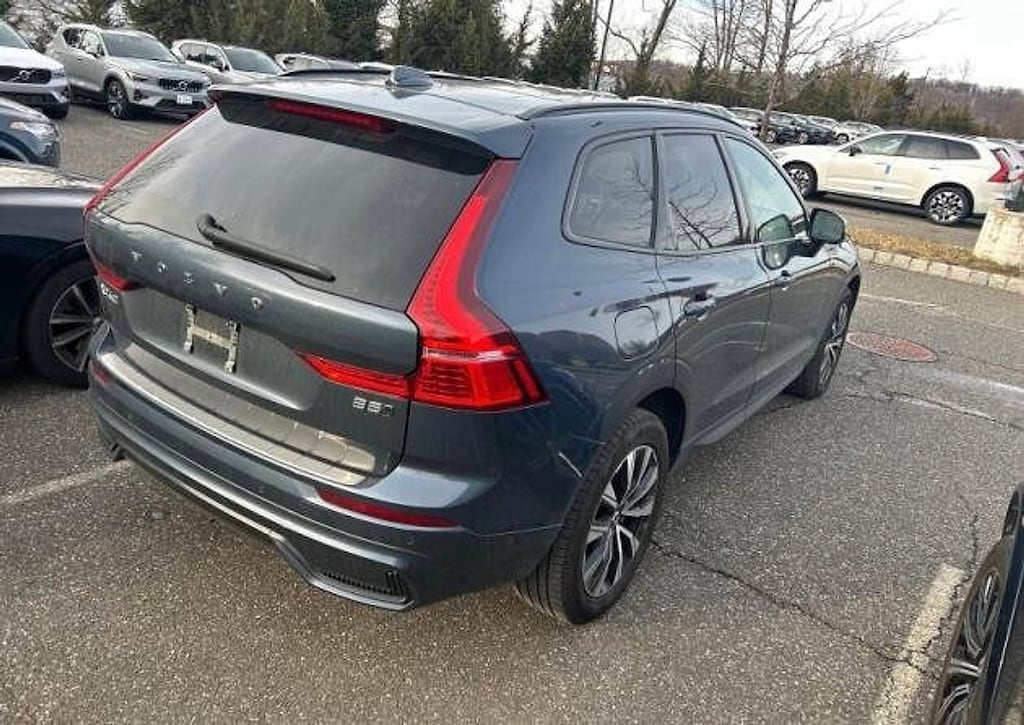 Certified 2023 Volvo XC60 B5 AWD Plus Dark SUV