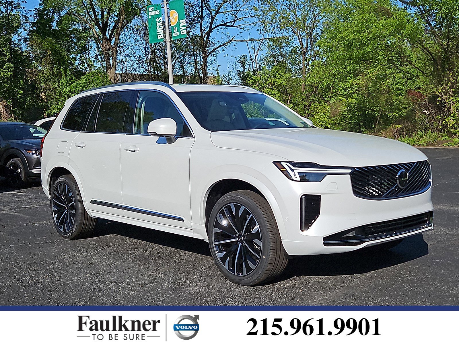 2026 Volvo XC90 T8 Recharge Ultra Bright 4WD's photo