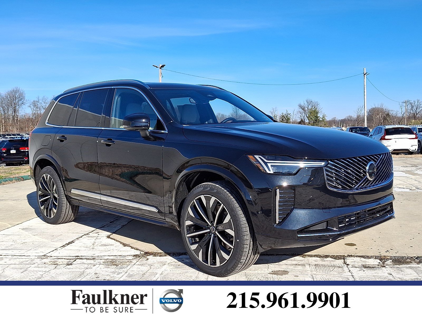 2026 Volvo XC90 Plus's photo