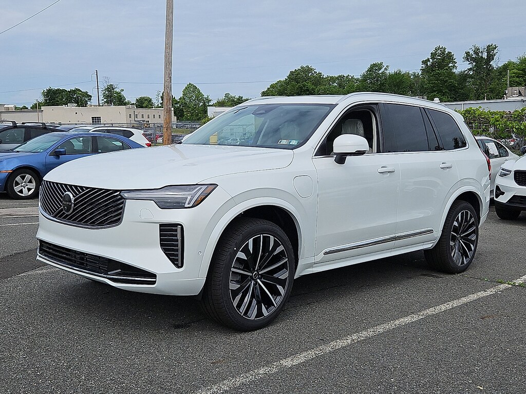 New 2026 Volvo XC90 plug-in hybrid T8 Ultra 6-Seater SUV