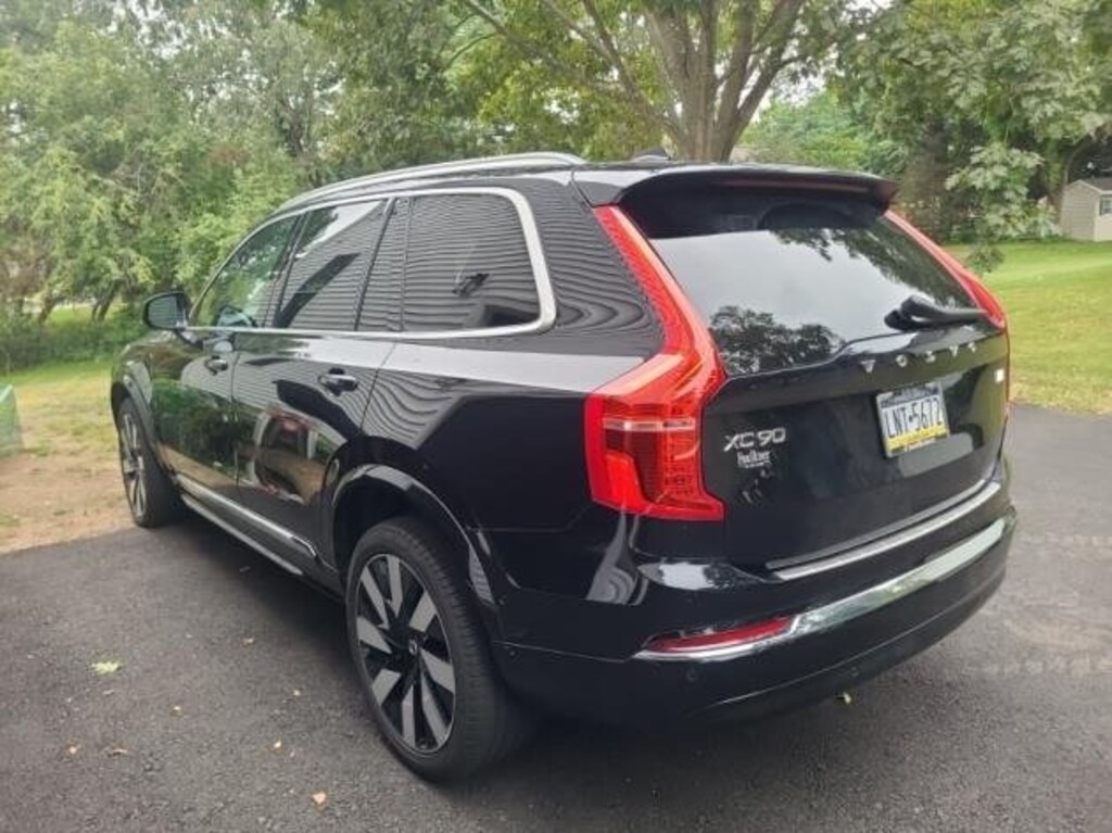 Certified 2024 Volvo XC90 plug-in hybrid T8 Plus Bright 7-Seater SUV