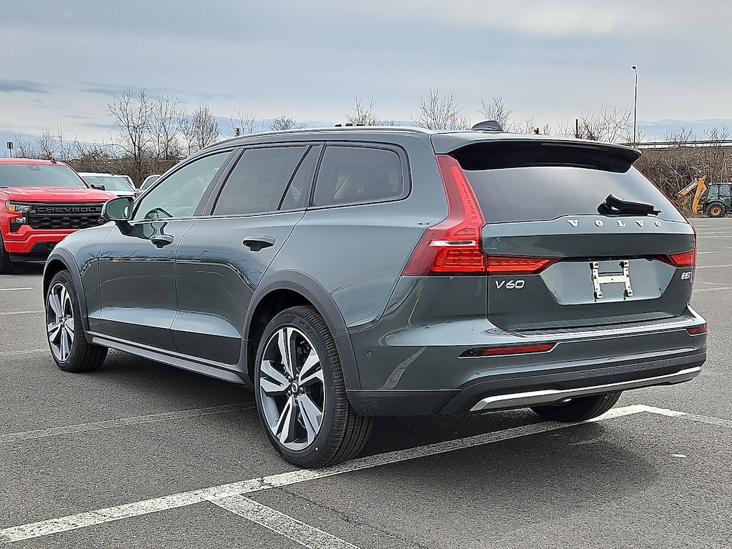 New 2026 Volvo V60 Cross Country B5 Plus Wagon