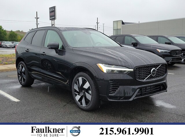 2025 Volvo XC60 plug-in hybrid T8 Plus SUV