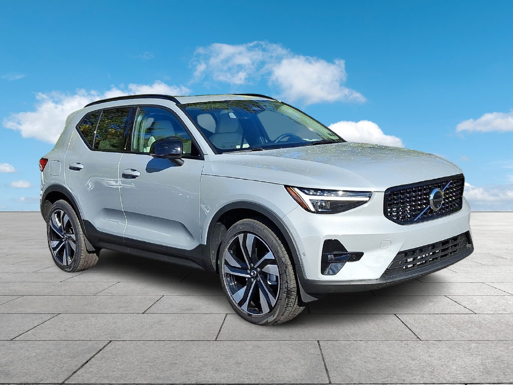 2026 Volvo XC40 Ultra