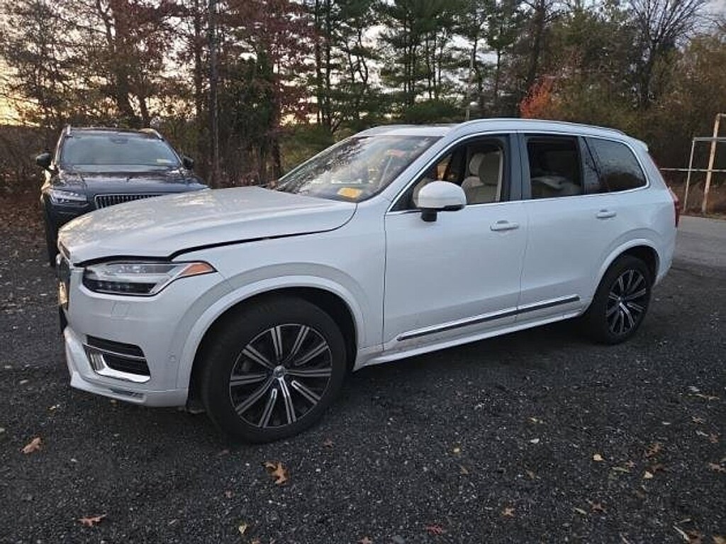 Certified 2023 Volvo XC90 B6 AWD Plus 7-Seater SUV