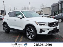 2023 Volvo XC40 B5 AWD Ultimate Bright SUV