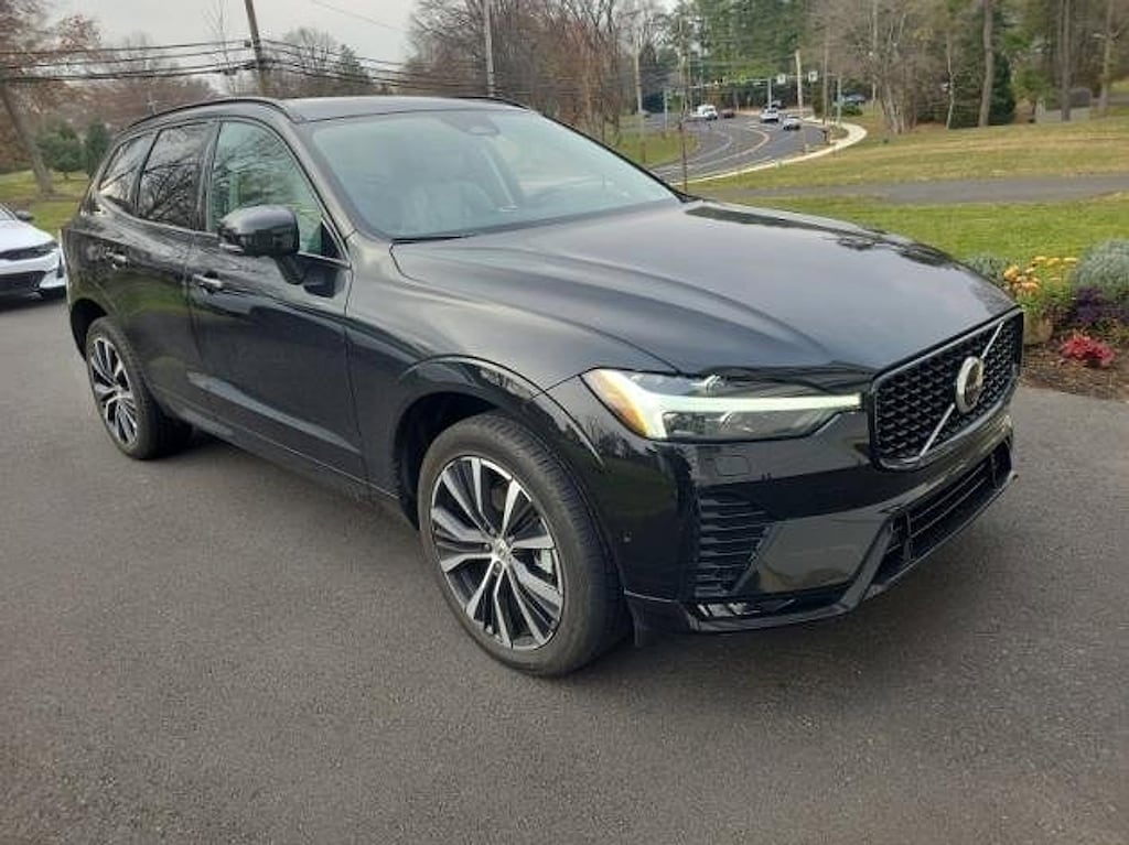Certified 2023 Volvo XC60 B5 AWD Plus Dark SUV