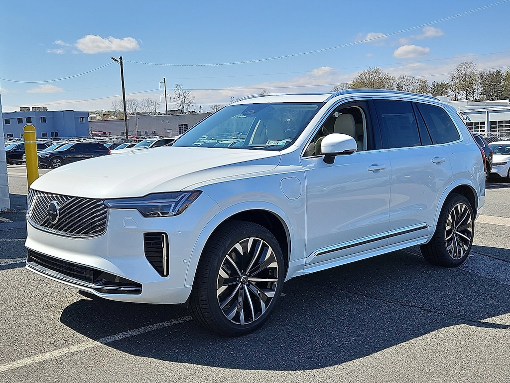 New 2026 Volvo XC90 plug-in hybrid T8 Ultra 7-Seater SUV
