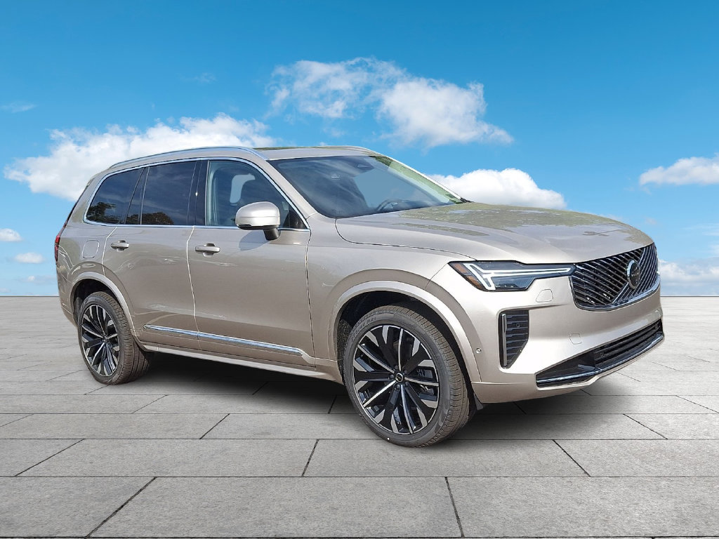 2027 Volvo XC90 Plus