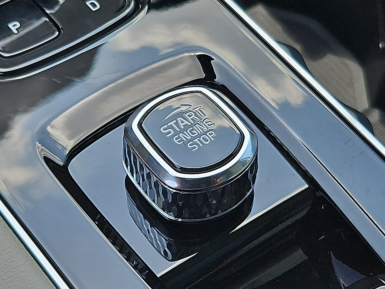 2026 Volvo XC90 Ultra - Photo 18