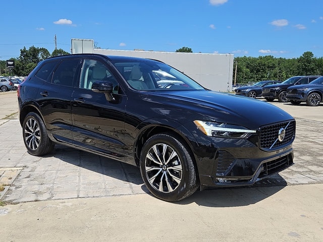 2024 Volvo XC60 B5 Plus Dark SUV