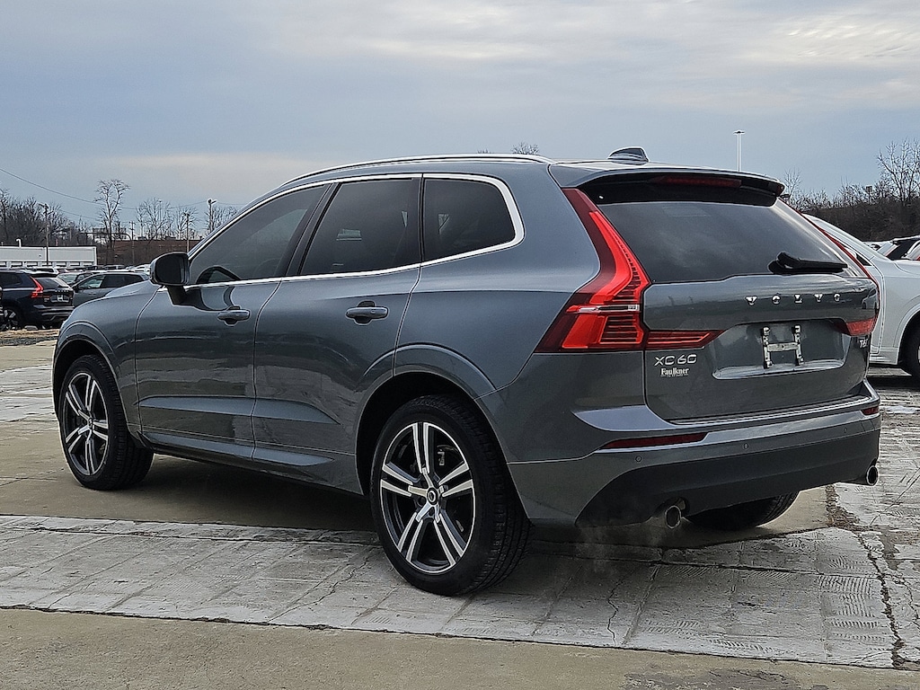 Used 2020 Volvo XC60 T6 Momentum SUV