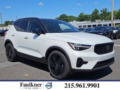 2026 Volvo XC40 B5 Ultra Black Edition AWD SUV