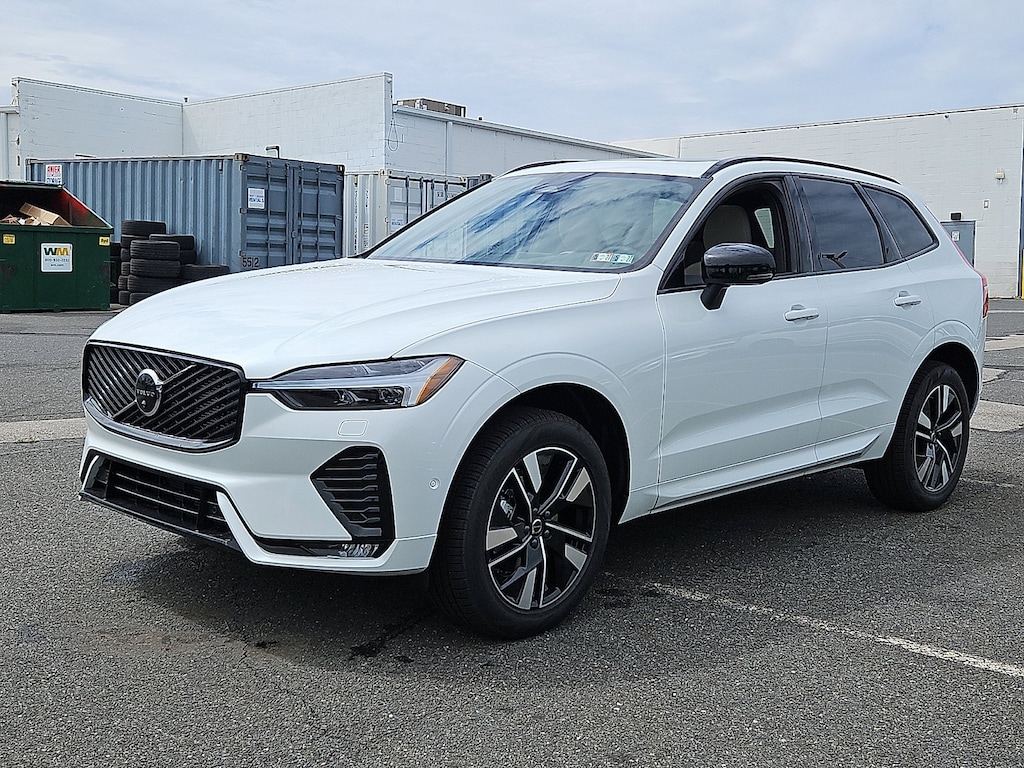 New 2026 Volvo XC60 B5 Plus SUV