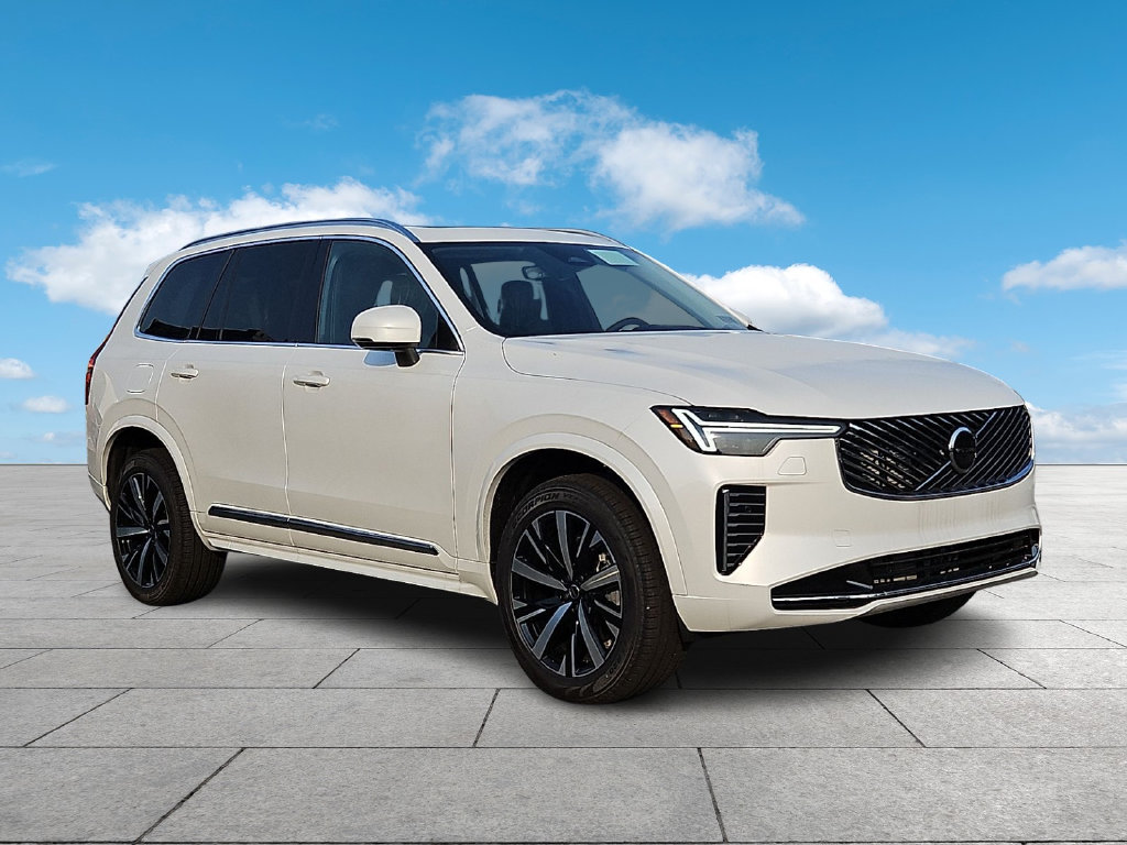 2026 Volvo XC90 B5 Core AWD SUV