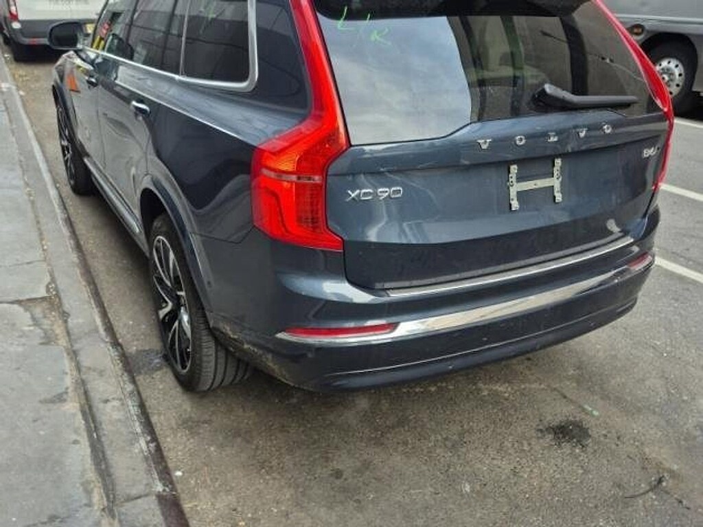 Certified 2023 Volvo XC90 B6 AWD Plus 6-Seater SUV