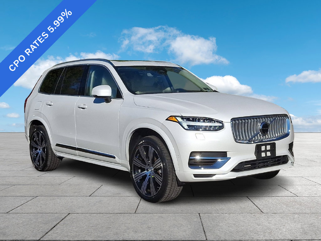 2025 Volvo XC90 Plus