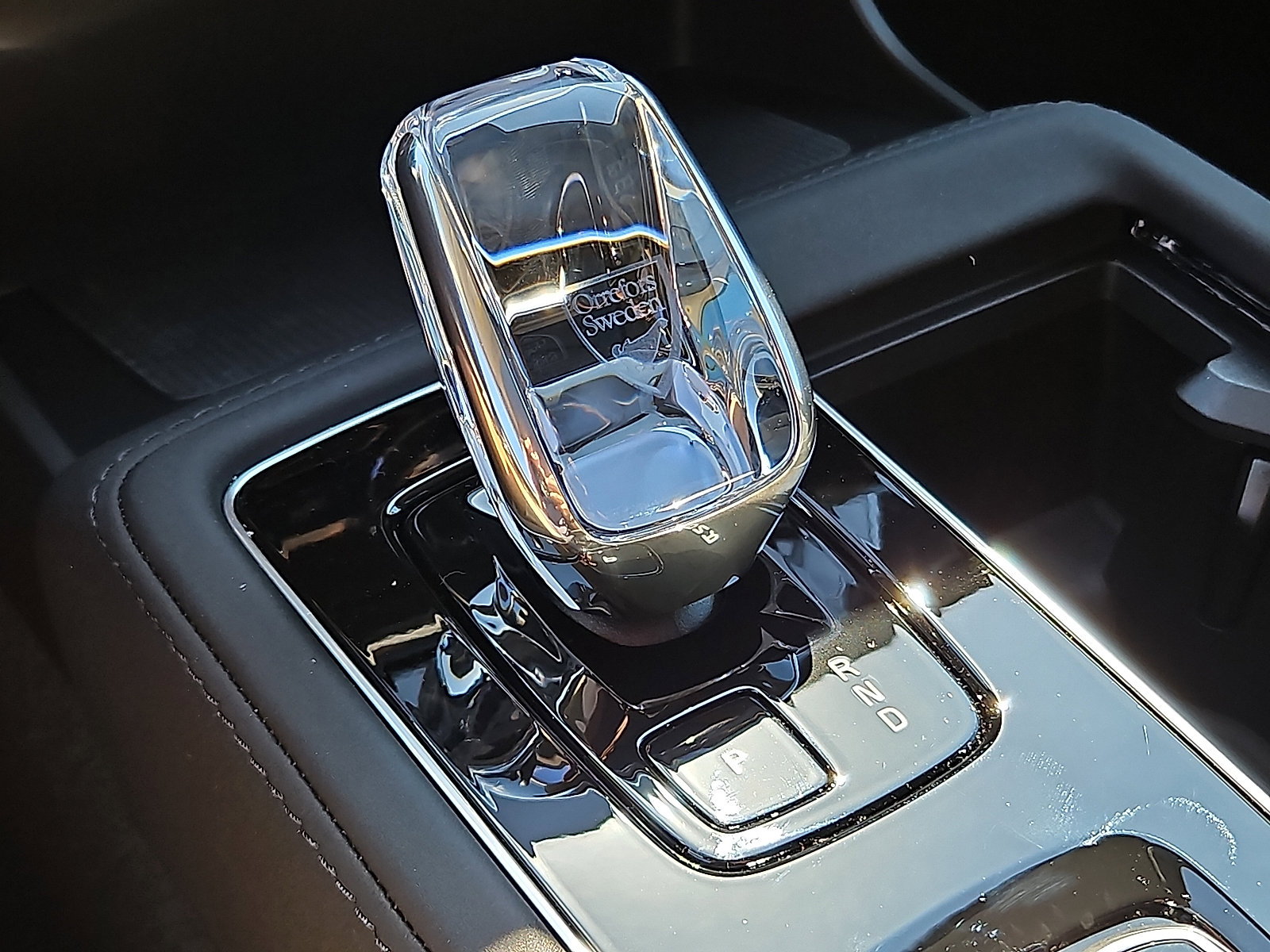 2026 Volvo XC90 Plus - Photo 13