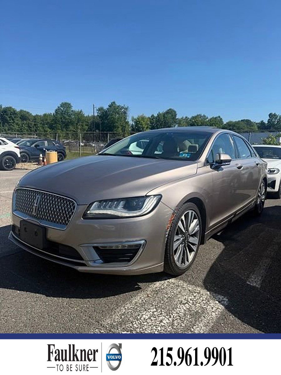 2018 Lincoln MKZ Reserve AWD's photo