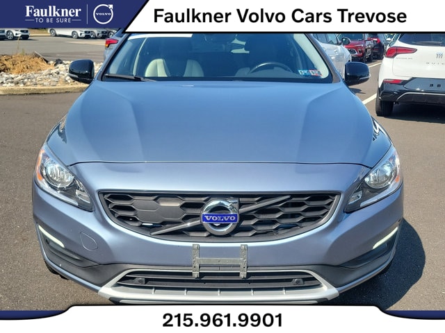 Used 2018 Volvo V60 Base with VIN YV440MWK7J2058370 for sale in Trevose, PA