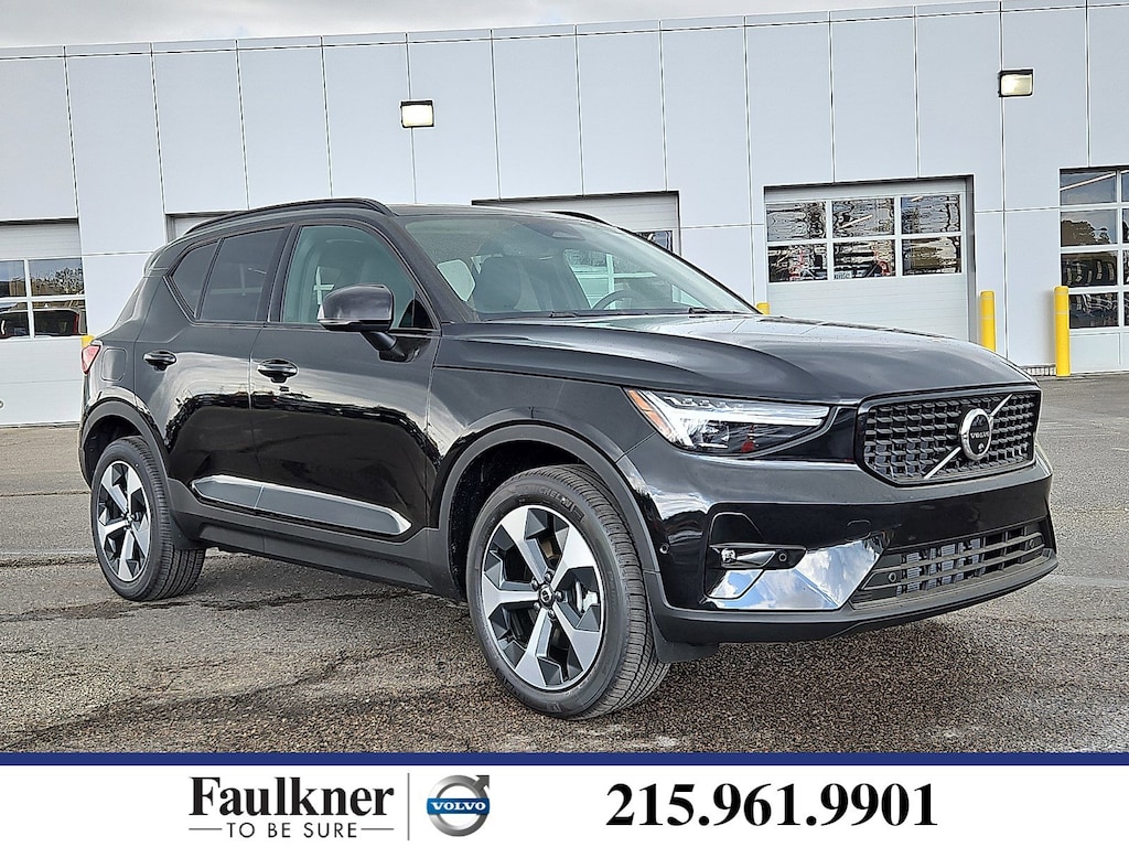New 2026 Volvo XC40 B5 Plus SUV