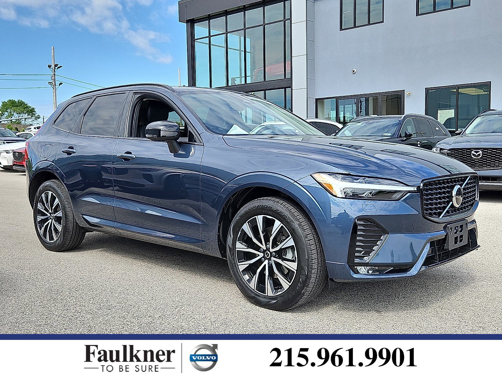 2024 Volvo XC60 B5 Core Dark Theme AWD's photo