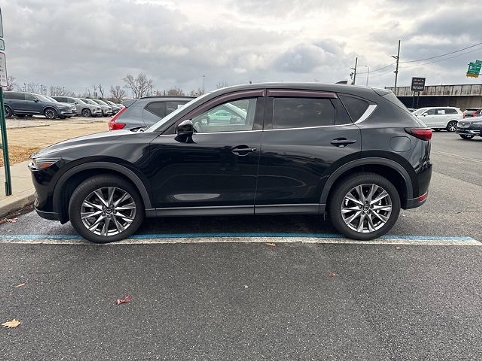 2020 Mazda CX-5 Grand Touring photo 4